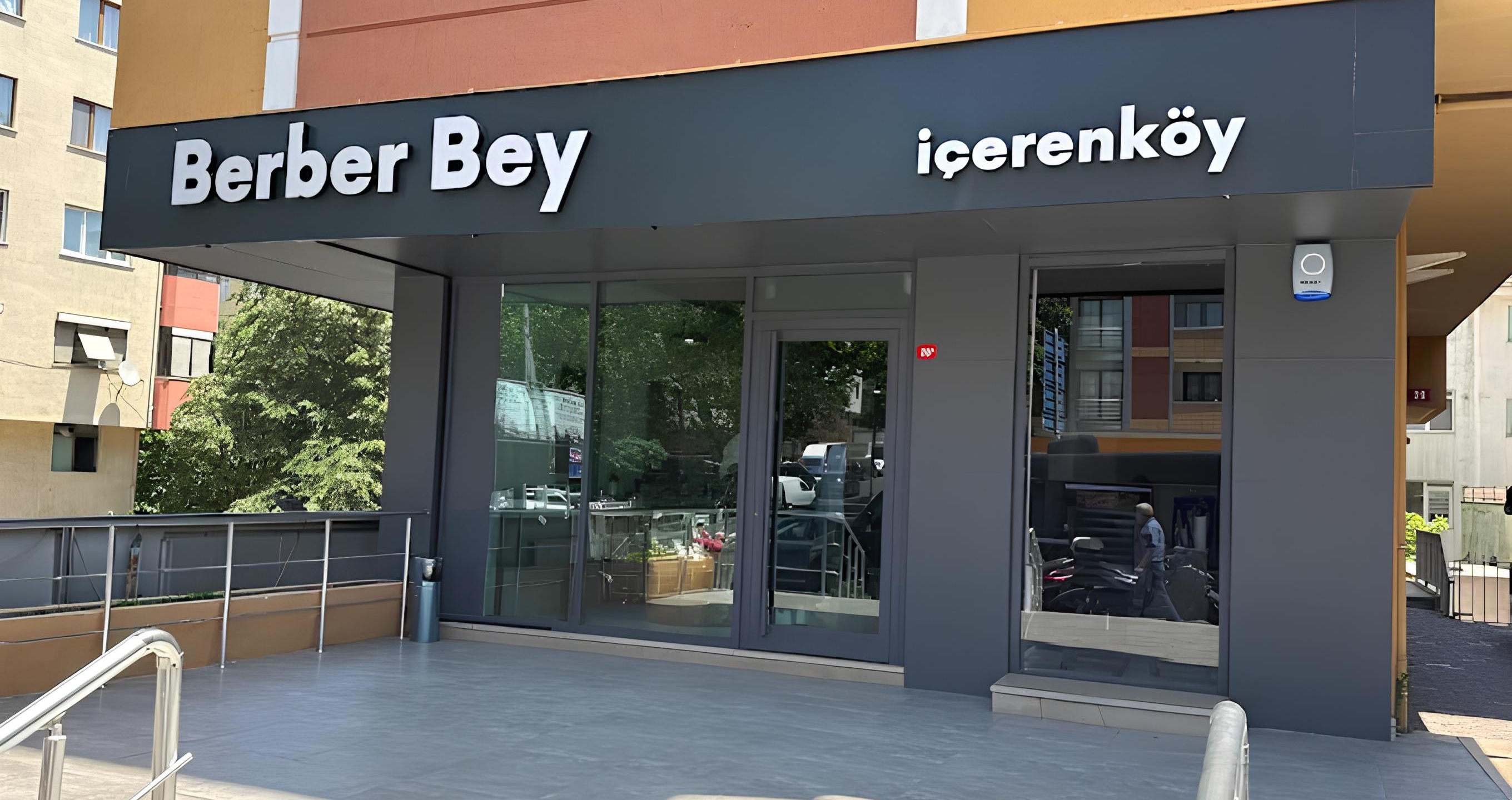 Berberbey İçerenköy salon cephesi